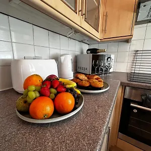 Comfort Tower Bridge Apartment